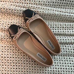Steve Madden Cap Toe Ballet Flats